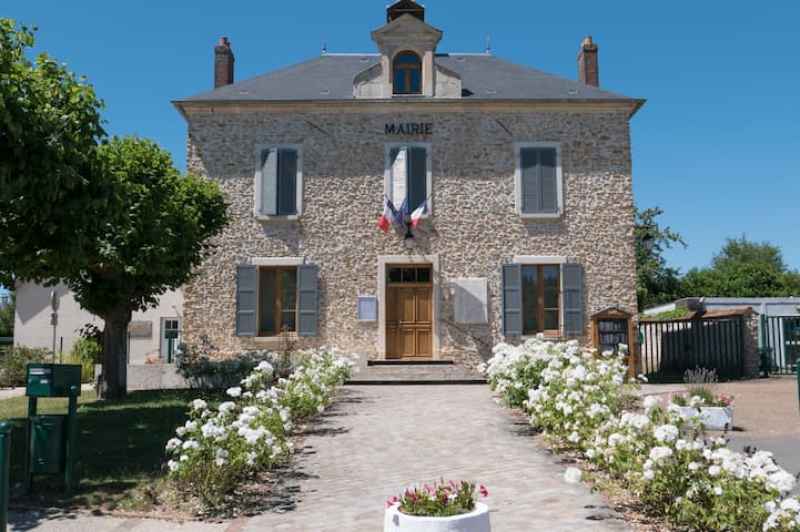 Mairie de Condé sur Vesgre